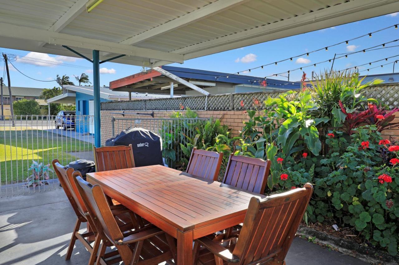 Oscar Motel Bundaberg Exterior photo