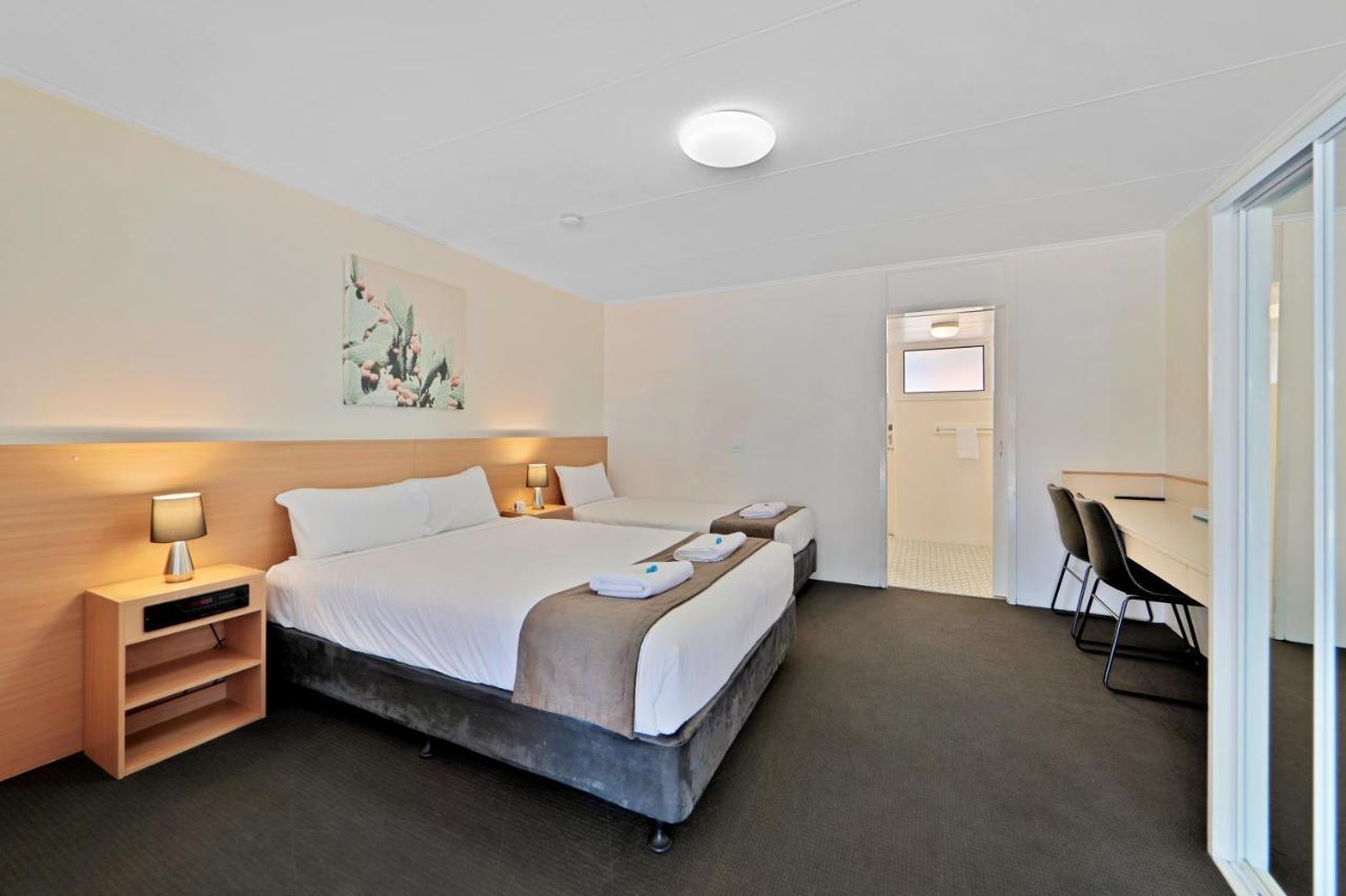 Oscar Motel Bundaberg Exterior photo