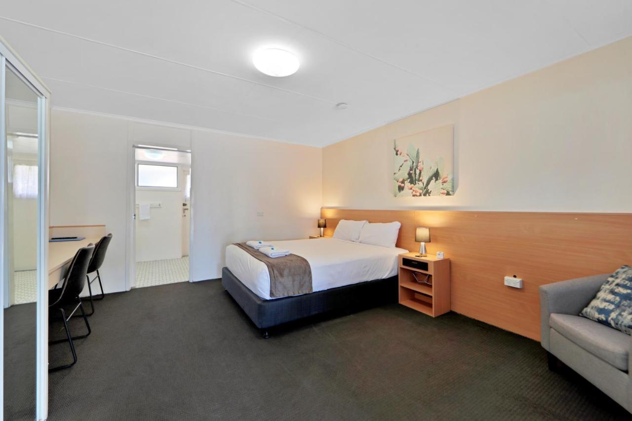 Oscar Motel Bundaberg Exterior photo