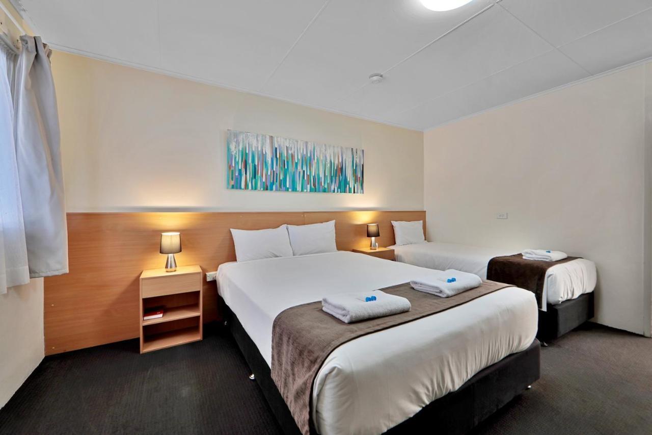 Oscar Motel Bundaberg Exterior photo