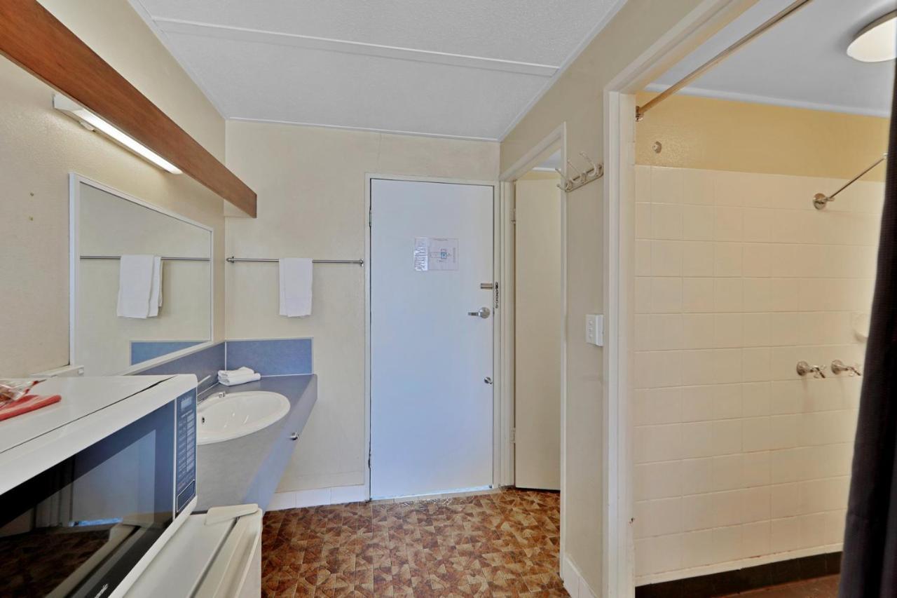 Oscar Motel Bundaberg Exterior photo